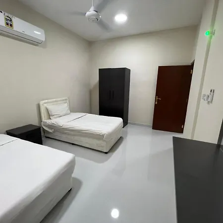 Red 8 - Okaad Apartment Salalah Exterior photo