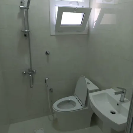 Red 8 - Okaad Apartment Salalah Exterior photo