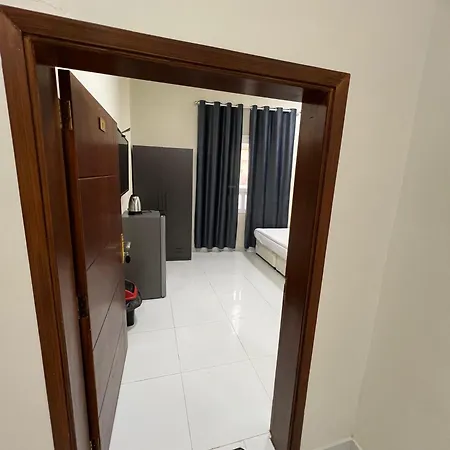 Red 8 - Okaad Apartment Salalah Exterior photo